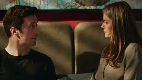 La propuesta de Nalan a Sedat y que podría ablandar el corazón de Rifat  La propuesta de Nalan a Sedat y que podría ablandar el corazón de Rifat