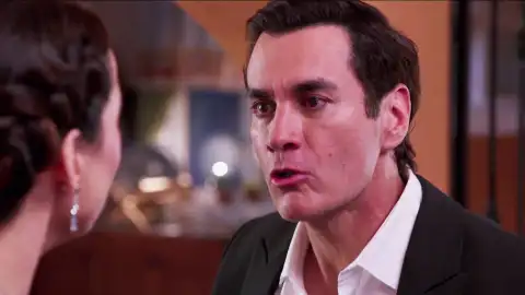 Chente le cuenta a Natalia que está dispuesto a denunciar a Olga por abuso infantil Chente le cuenta a Natalia que está dispuesto a denunciar a Olga por abuso infantil