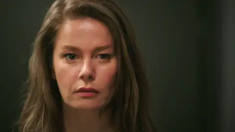 Nalan Tras el cristal