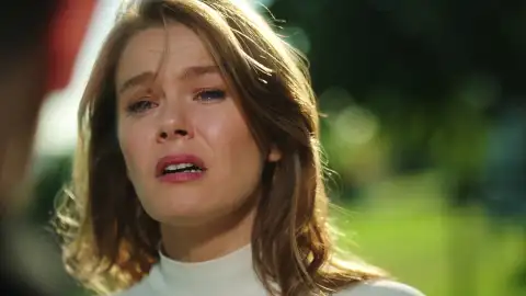 Nalan Tras el cristal