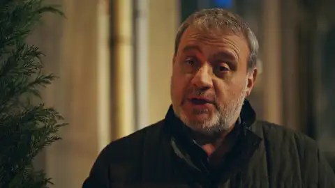 Metin Tras el cristal