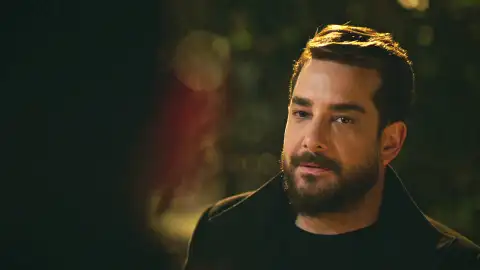 Muzo Tras el cristal