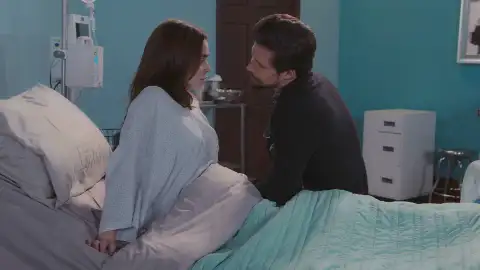 Valeria, acorralada: Tony amenaza con revelar su verdadera identidad sino cumple con sus exigencias  Valeria, acorralada: Tony amenaza con revelar su verdadera identidad sino cumple con sus exigencias