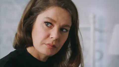 Nalan Tras el cristal