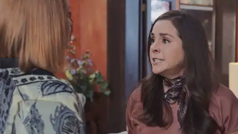 Cara a cara entre Daniela y Fedra Cara a cara entre Daniela y Fedra