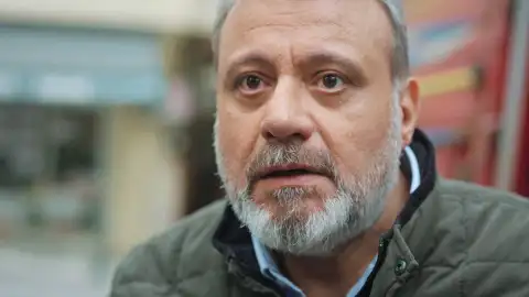 Metin Tras el cristal