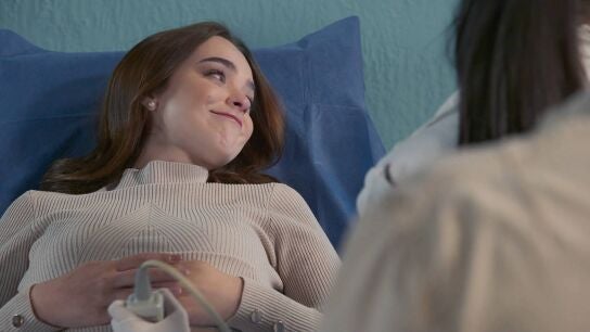 Valeria y Mateo se emocionan al escuchar por primera vez el latido de su beb&eacute; 