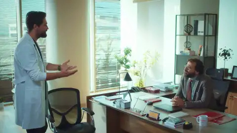 Ferman le reprocha a Adil que Alí esté trabajando en el hospital  Ferman le reprocha a Adil que Alí esté trabajando en el hospital