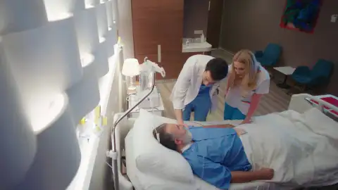 La operación al padre de Demir es todo un éxito La operación al padre de Demir es todo un éxito