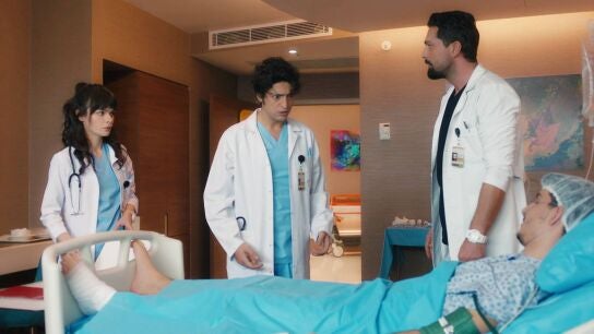 Alí se bloquea por primera vez ante un paciente