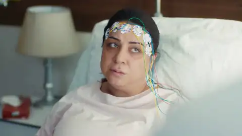 La mujer que atacó a Nazli tiene un tumor cerebral La mujer que atacó a Nazli tiene un tumor cerebral