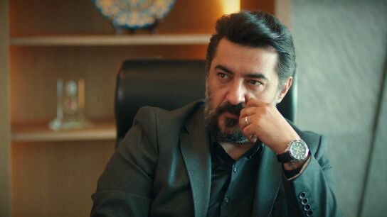 La propuesta de Akif que indigna a Ömer