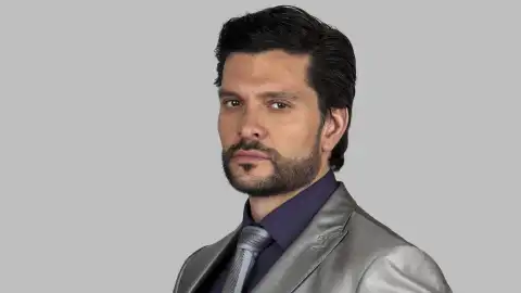 Plutarco Ramos Interpretado por Marcelo Córdoba