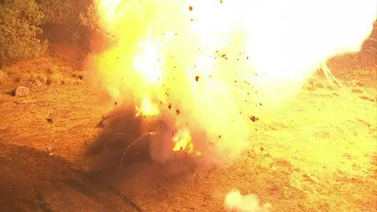 Explosión Por ella soy Eva