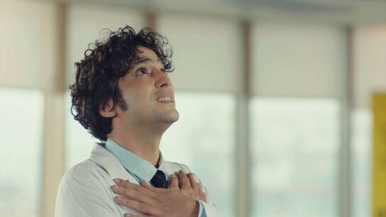 Alí recuerda a Adil tras lograr su sueño