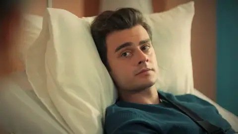 El deseo de Ömer es llevarse bien con Suzan El deseo de Ömer es llevarse bien con Suzan