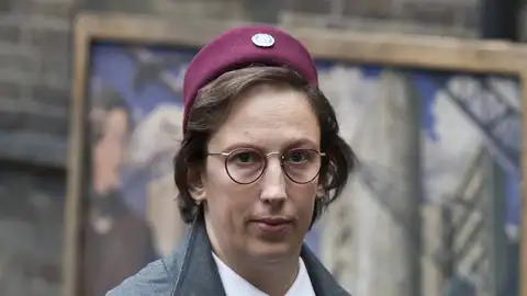 Chummy Browne: la comadrona aristocrática que conquista el East End de Londres con su corazón Chummy Browne: la comadrona aristocrática que conquista el East End de Londres con su corazón