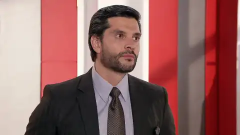 Plutarco intenta empañar el triunfo de Eva María Plutarco intenta empañar el triunfo de Eva María