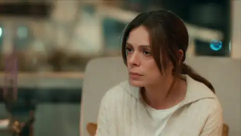 Karsu confiesa a su madre que va divorciarse de Reha: "No quiero que mis hijos crezcan en una casa llena de peleas" Karsu confiesa a su madre que va divorciarse de Reha: "No quiero que mis hijos crezcan en una casa llena de peleas"