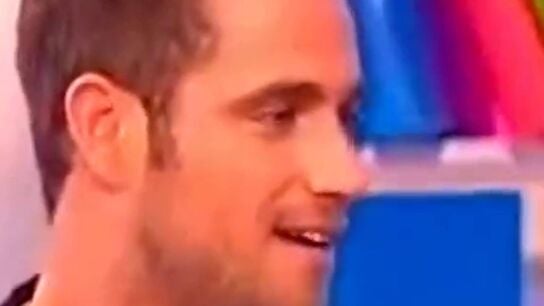 Es por ti, El gato y Michel Brown