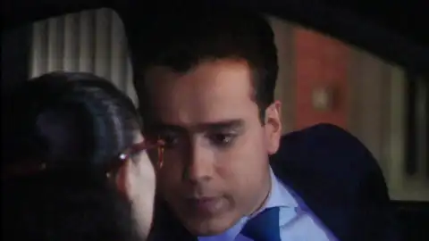 'Betty' Pinzón se besa con Armando 'Betty' Pinzón se besa con Armando