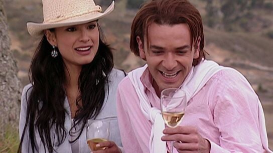 Pasi&oacute;n de gavilanes - Sarita y Jimena se imaginan sus respectivas bodas con Benito y Leonardo a su manera