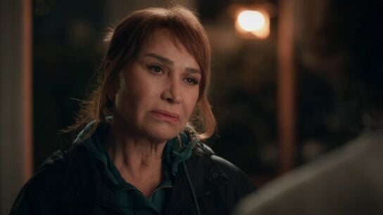 Filiz desea que Atilla se aleje de Karsu