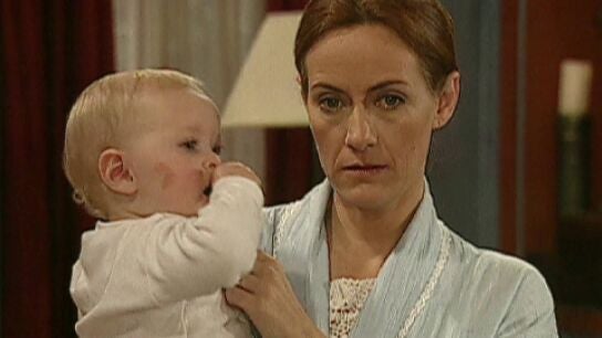 Pasi&oacute;n de gavilanes - Gabriela descubre que Norma est&aacute; vi&eacute;ndose con Juan a escondidas