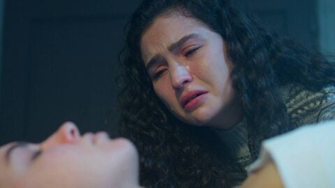 Aybike se despide de su prima Asiye