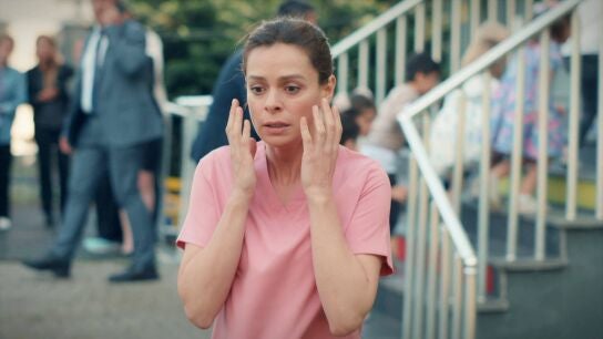 Karsu se infiltra en el colegio de sus hijos y vive un momento aterrador 