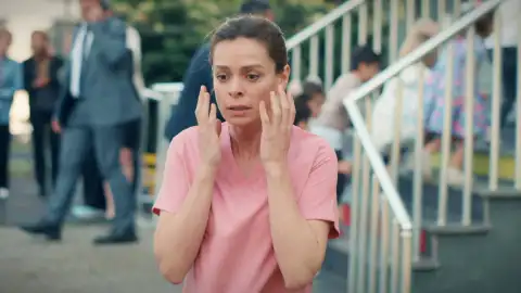 Karsu se infiltra en el colegio de sus hijos y vive un momento aterrador Karsu se infiltra en el colegio de sus hijos y vive un momento aterrador