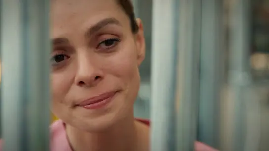 Karsu se emociona al ver a Selin Karsu se emociona al ver a Selin