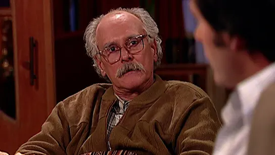 Pasión de gavilanes - El abuelo estalla contra Fernando delante de Gabriela Pasión de gavilanes - El abuelo estalla contra Fernando delante de Gabriela