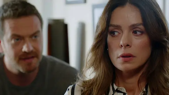 La tensión entre Karsu y Bora aumenta tras su beso La tensión entre Karsu y Bora aumenta tras su beso