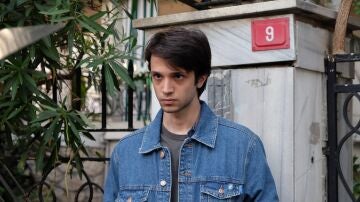 Secretos de familia - &Ccedil;inar es el hermano de Ilgaz y el joven acusado de asesinato, aunque &eacute;l asegura que es inocente.