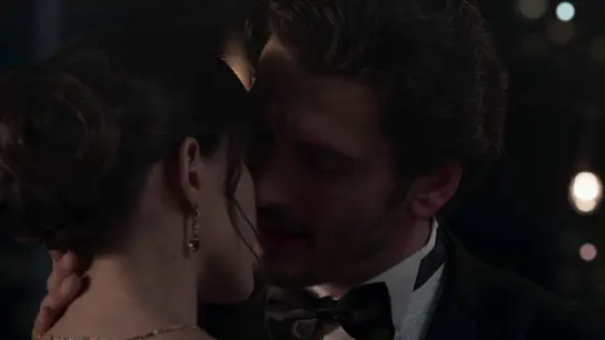 Velvet el nuevo imperio - Alberto quiere irse con Ana a París esa misma noche Velvet el nuevo imperio - Alberto quiere irse con Ana a París esa misma noche