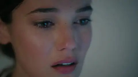 Secretos de familia - Ceylin descubre que el cadáver es ¡de su hermana Inci! Secretos de familia - Ceylin descubre que el cadáver es ¡de su hermana Inci!