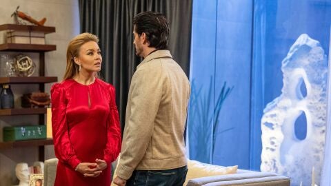 Leona Bravo y Gael Torrenegro en El amor invencible