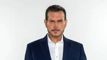 El poder y la falta de escrúpulos de Ramsés Torrenegro lo convierten en una amenaza constante para todos lo que se cruzan en su camino El poder y la falta de escrúpulos de Ramsés Torrenegro lo convierten en una amenaza constante para todos lo que se cruzan en su camino