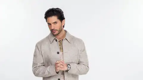 Gael Torrenegro es un importante hombre de negocios atrapado por el peso de su pasado Gael Torrenegro es un importante hombre de negocios atrapado por el peso de su pasado