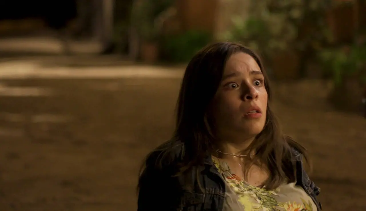 Marena y Adrián descubren los negocios sucios de Ramsés y el padre de Gael se siente amenazado y se venga de ellos