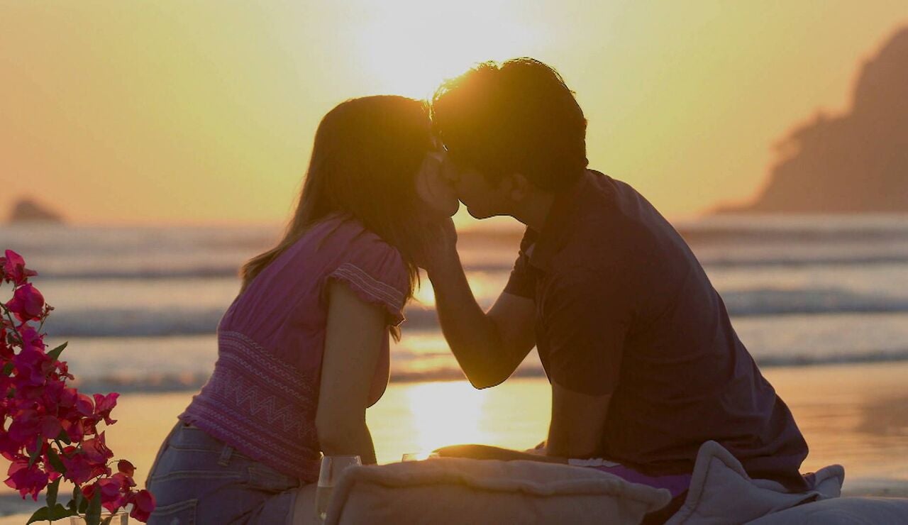 As&iacute; comienza El amor invencible