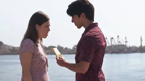 Gael rompe con Marena al descubrir que está embarazada Gael rompe con Marena al descubrir que está embarazada