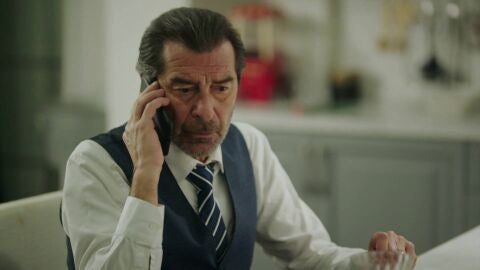 Secretos de familia - Yekta descubre que han detenido a su hijo