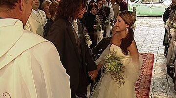 Pasi&oacute;n de gavilanes - Juan y Norma se casan rodeados de felicidad