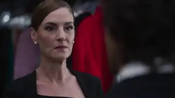 Velvet el nuevo imperio - Blanca y su hijo Max se encuentran cara a cara y él le pide explicaciones Velvet el nuevo imperio - Blanca y su hijo Max se encuentran cara a cara y él le pide explicaciones