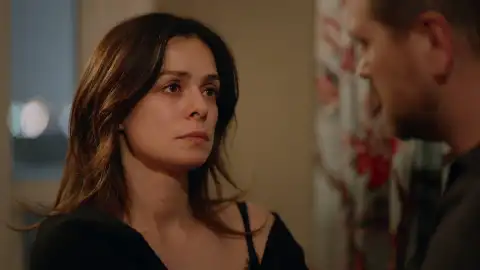 Una mujer desconocida afirma que su pequeño es hijo de Bora Una mujer desconocida afirma que su pequeño es hijo de Bora