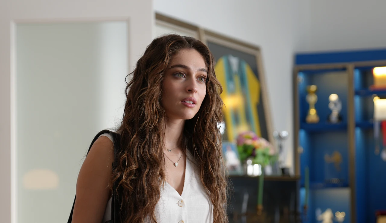 Leyla regresa al pasado con un objetivo: vengarse de la mujer que le arrebató todo