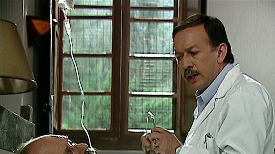 Sedado y retenido en un psiqui&aacute;trico, Mart&iacute;n despierta las sospechas del m&eacute;dico