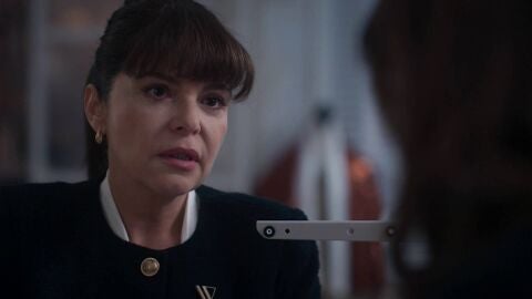 Velvet el nuevo imperio - Gloria descubre que Isabel trabaja en Velvet